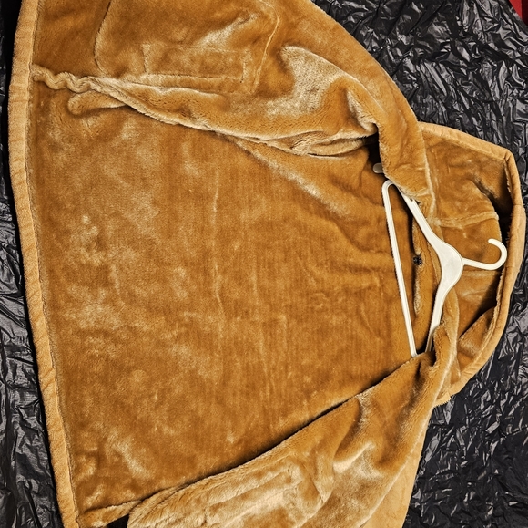 Yellow Timberland coats - Picture 8 of 9